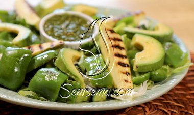 السلطة الخضراء المنوعة والصحية بالفيديو