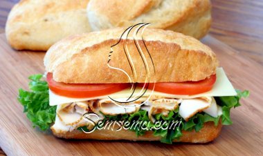 ساندويش تيركي بالجبن