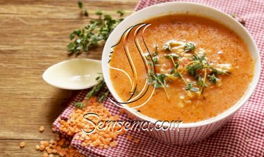 شوربة العدس الأحمر بالدجاج