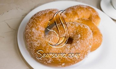 بريتزل بالقرفة والسكر