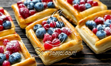 بف باستري بالقشطة والفواكة