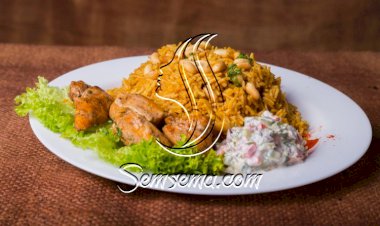 أرز مشخول بالدجاج