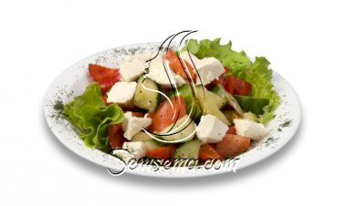 سلطة الخضار بالجبن