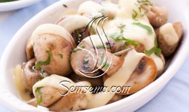 فطر مشوي بالثوم والجبن