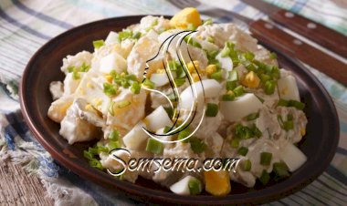 سلطة البطاطس مع البيض المسلوق