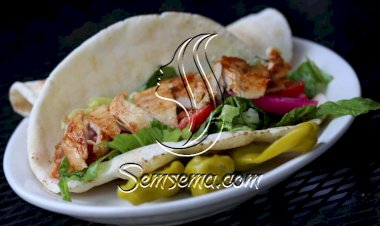 ساندويش شيش طاووق مقلي