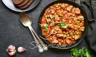 إيدام البازيلا باللحم والطماطم