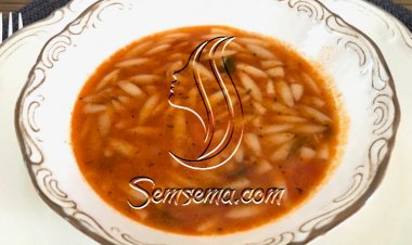 شوربة الطماطم مع لسان العصفور