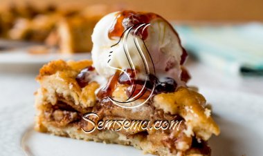 فطيرة التفاح والتمر