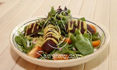 الفلافل بالشمندر