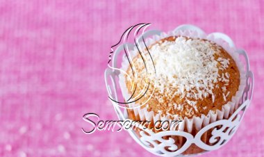 كب كيك جوز الهند