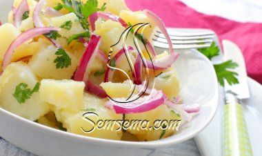 سلطة البطاطس بالبقدونس