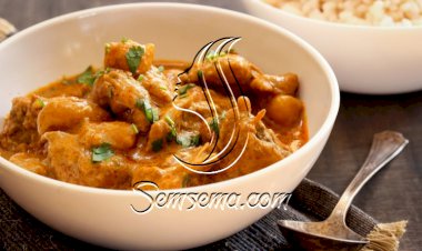 إيدام هندي بالدجاج والبطاطس