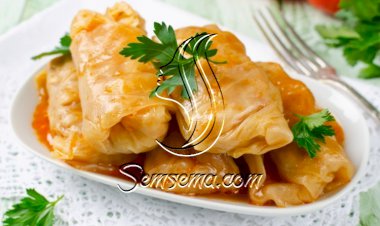 الملفوف بالطماطم