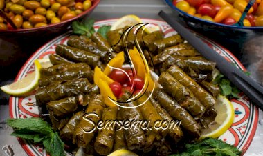 ورق عنب باللحمة المفرومة والرز