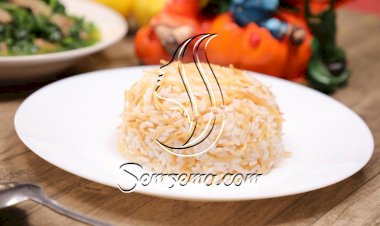 الأرز بالشعيرية بالفيديو