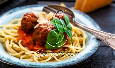 سباغيتي مع كرات اللحم للرجيم