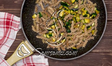 مكرونة بالكوسا لرجيم متوازن