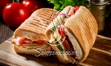 ساندويش الجبن السويسري بالطماطم والجرجير للفطور