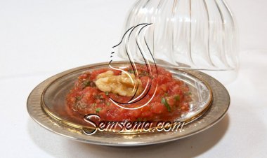 سلطة الطماطم الحارة