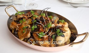 الدجاج بالكمأة