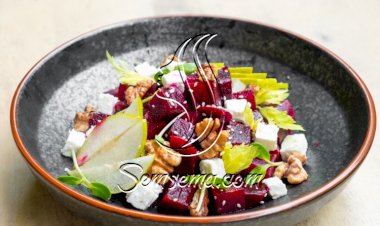 سلطة الشمندر والتفاح