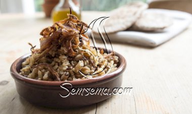 مجدرة برغل بالزيت