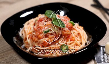 مكرونة بالصلصة الحارة بالفيديو