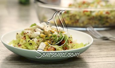 سلطة الكينوا بالفلفل المشوي بالفيديو