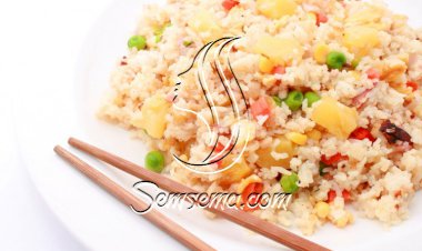 أرز مقلي بالأناناس