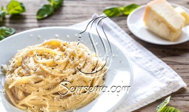 سباغيتي بالجبن الرومي