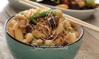 الأرز الصيني بالخضار بالفيديو