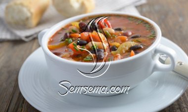 شوربة الفاصوليا السوداء