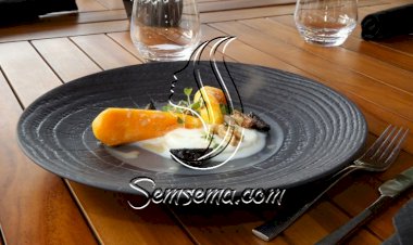 حلى اليقطين مع صلصة التمر