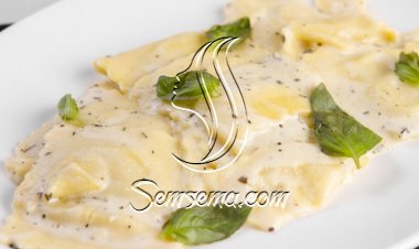 رافيولي بالبشاميل