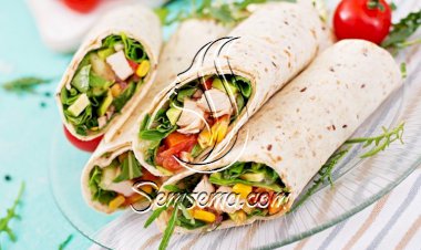 ساندويش الدجاج بالخضار