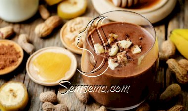 سموثي زبدة الفول السوداني والشوكولاتة