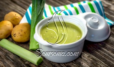 شوربة الكراث بالكريمة