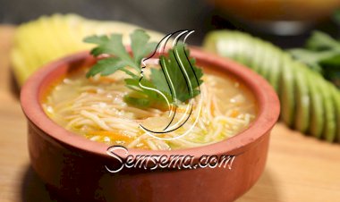 شوربة الشعيرية بالخضار بالفيديو