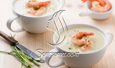 شوربة الجمبري بالكريمة