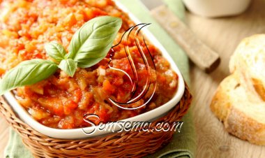 متبل باذنجان بالطماطم