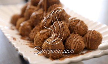 كرات اللوتس والتمر