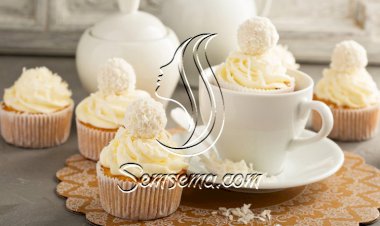 كب كيك جوز الهند بالكريمة لضيافة عيد مميزة