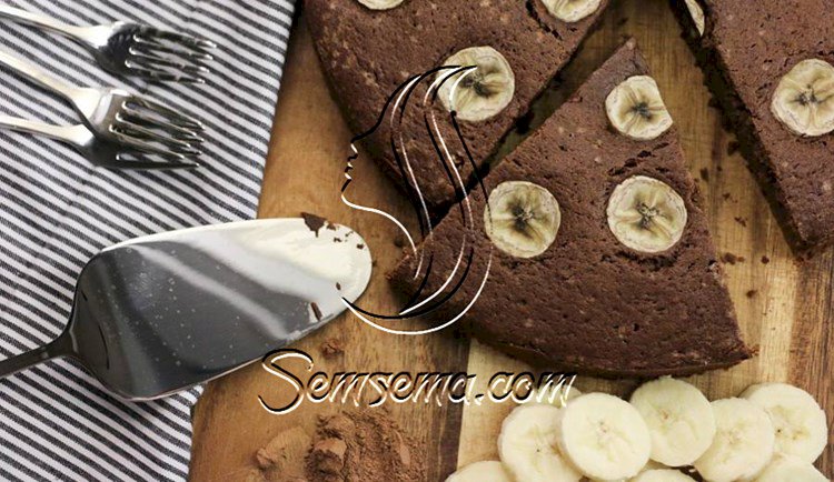 حضري براونيز كيك بالموز بدون فرن