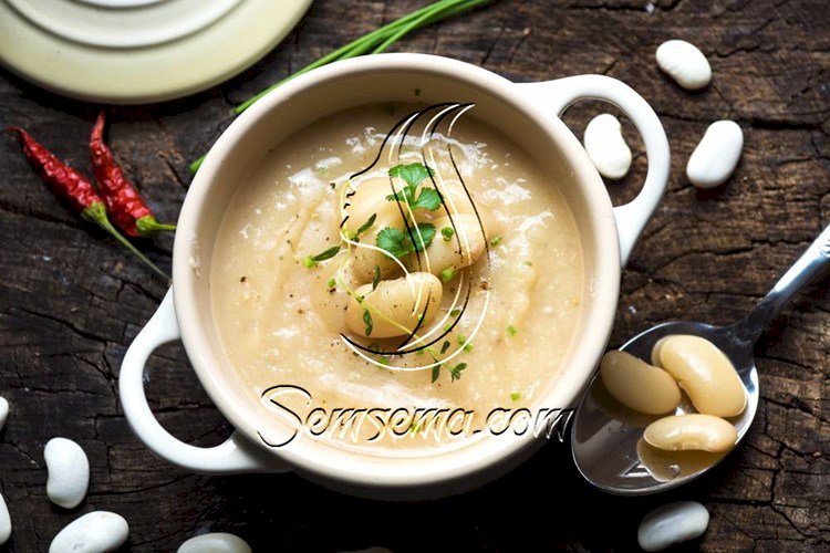 طريقة عمل شوربة الفاصوليا الحارة بالذرة