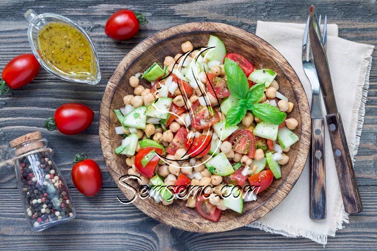 طريقة عمل سلطة خضراء بالحمص