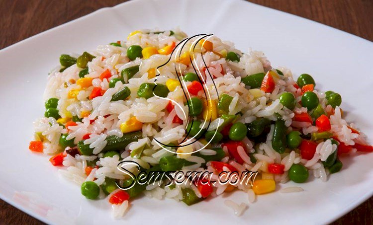 أرز بسمتي بالخضروات.. مغذي وصحي