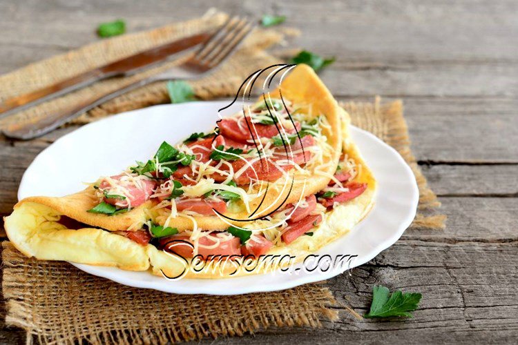 طريقة عمل الأومليت بالسوسيس والجبن البارميزان