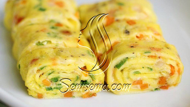 طريقة عمل رولات الأومليت بالخضار