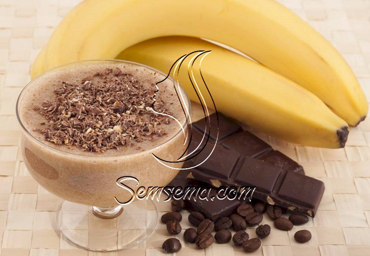 طريقة عمل سموثي الموز بالقهوة